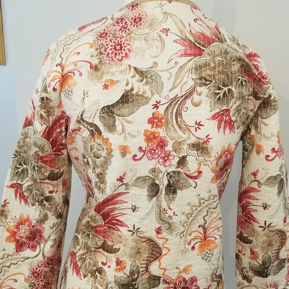 Jacket - Picture 3 of 4